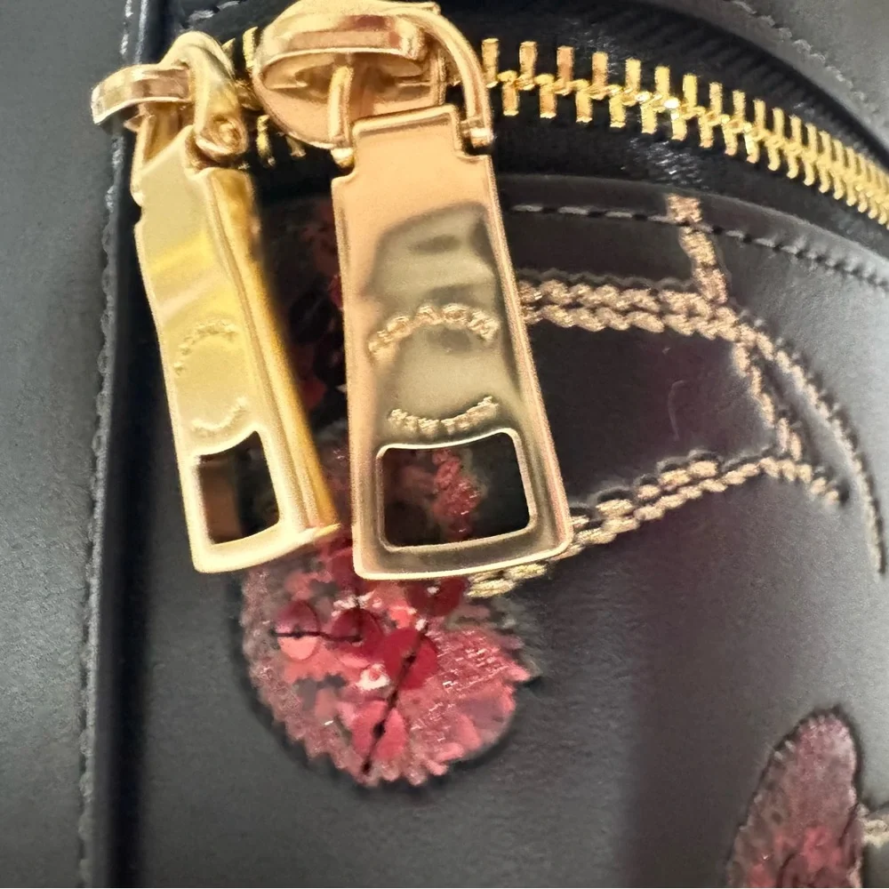 Coach leather cosmetic case black with red cherry's, interior mirror‎ NWT